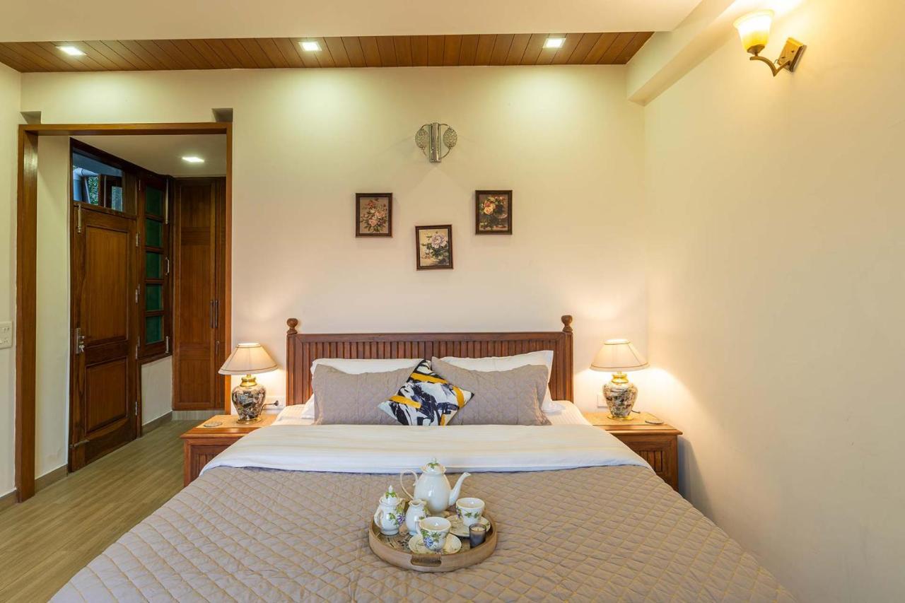 Stayvista At Floradale W Jacuzzi & Wood-Fire Pizza كاساولى المظهر الخارجي الصورة
