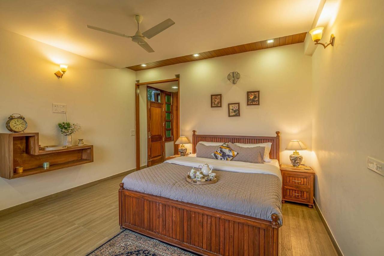 Stayvista At Floradale W Jacuzzi & Wood-Fire Pizza كاساولى المظهر الخارجي الصورة